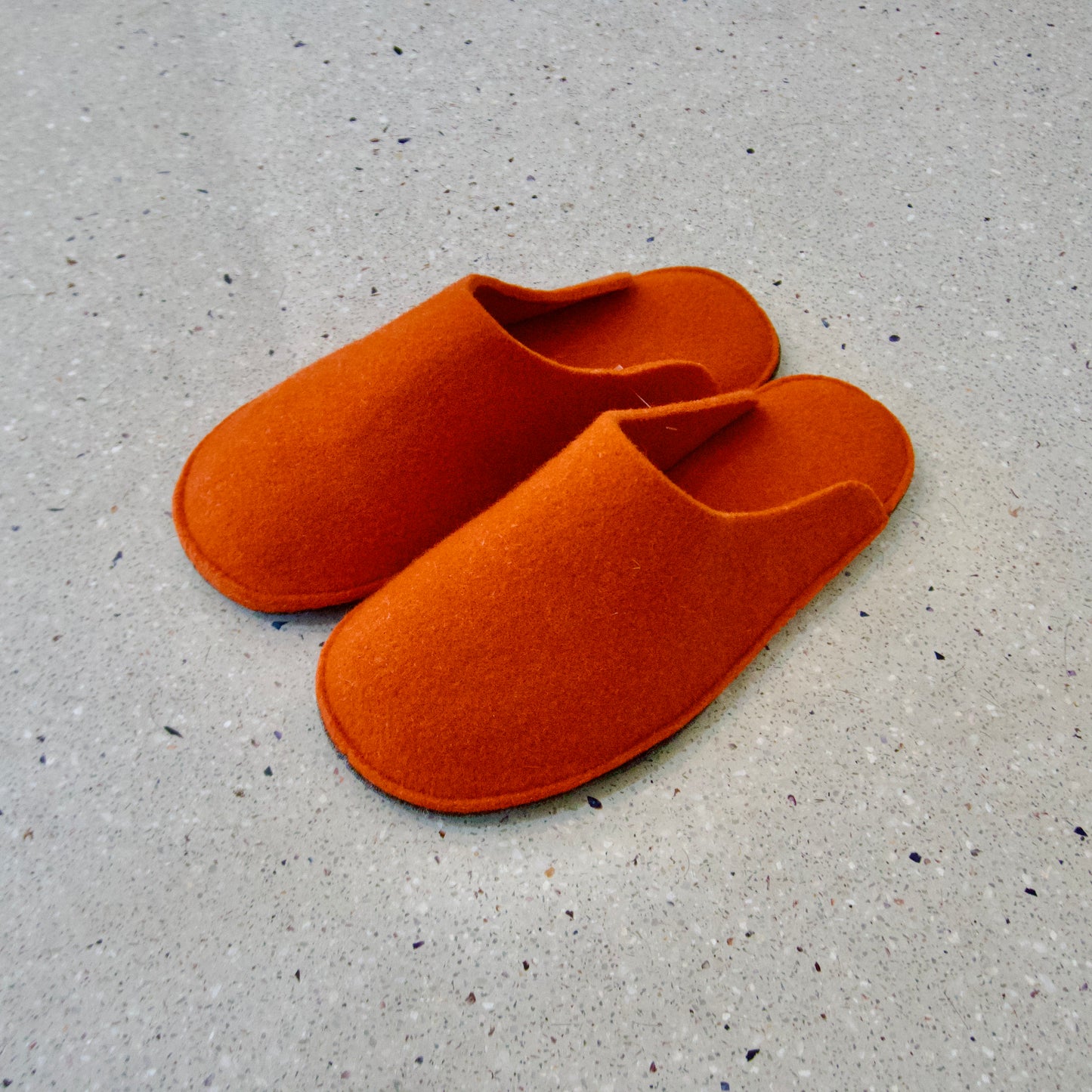 Le clare フェルト ルームシューズ Arancino
